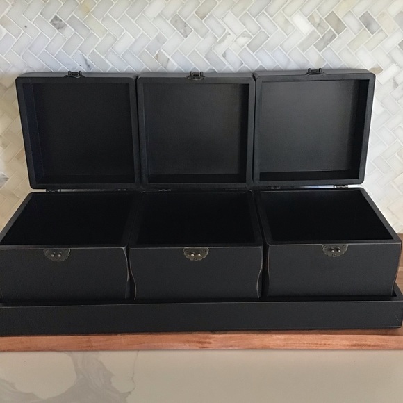 Three Distressed Boxes In Matching Tray - Picture 2 of 5